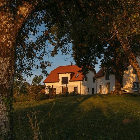 Hisa Na Ravnah Hotel Pišece Exterior foto